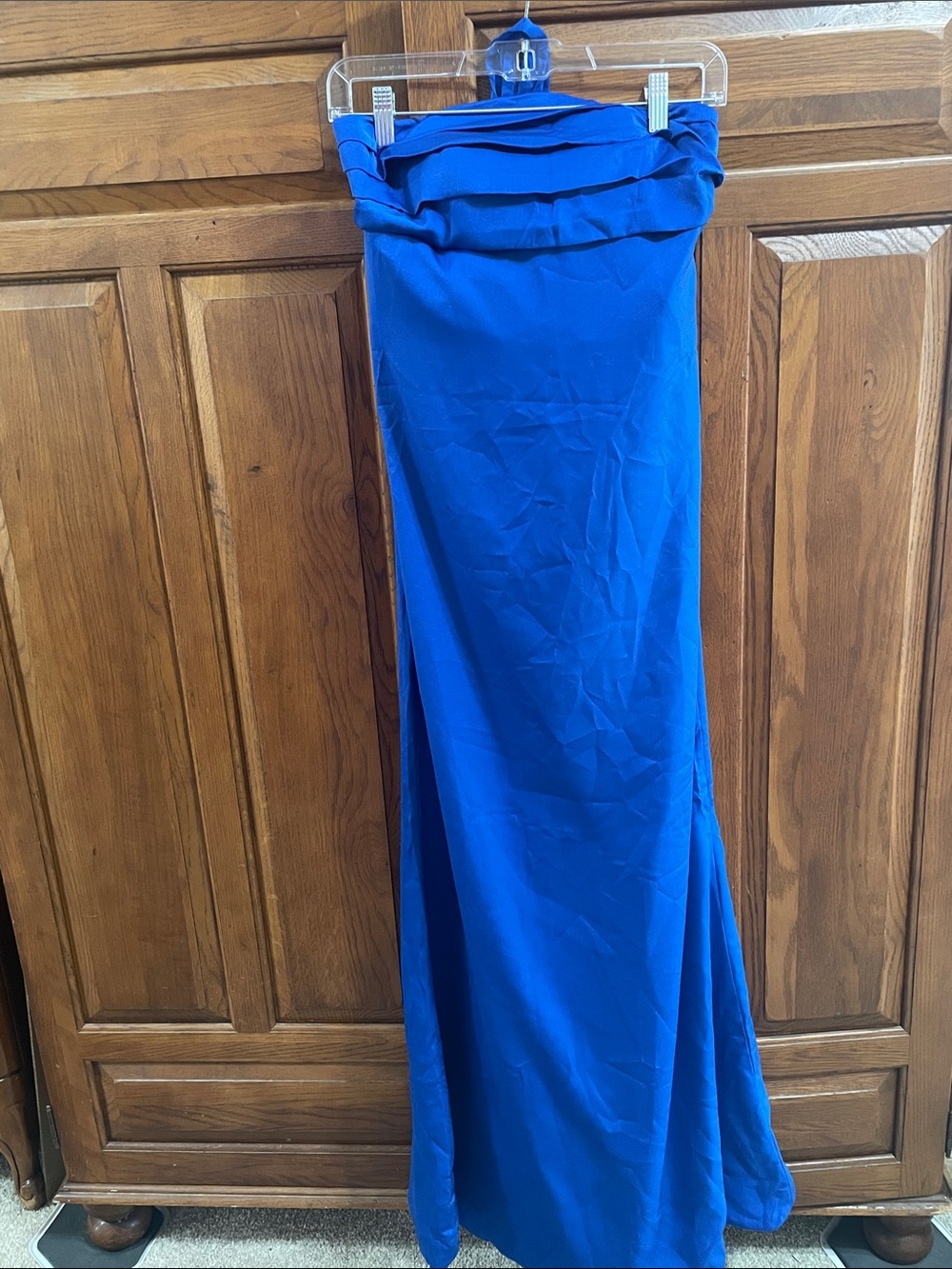 Royal Blue Strapless Formal Dress Sz.2 NWOT pads in front, zipper & ribbon back